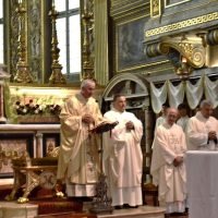 Don Stefano presiede la concelebrazione